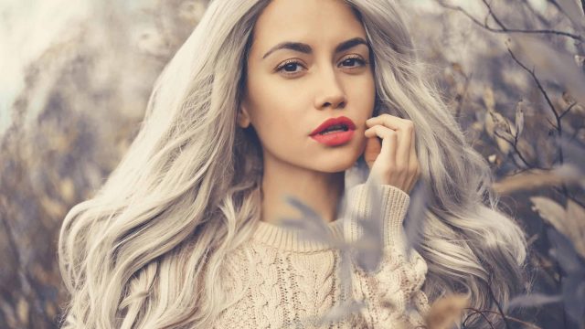 كيف تختارين صبغة الشعر بحسب لون البشرة لإطلالة مثالية؟