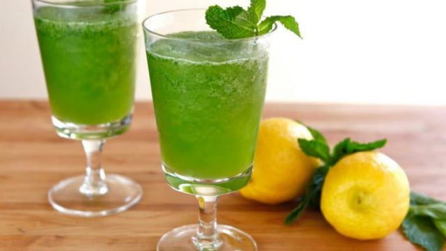 طريقة تجهيز عصير الليمون بالنعناع