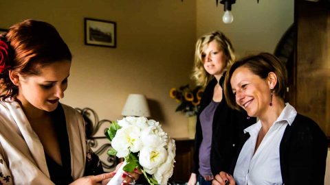 أخطاء شائعة ترتكبها العروس يوم الزفاف.. اكتشفيها