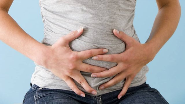 كيف تتخلصين من اسوداد البطن بعد الولادة؟