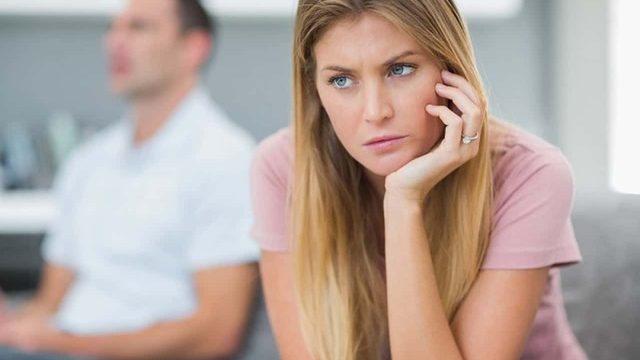 هل زوجك مسرف؟ إليك هذه النصائح