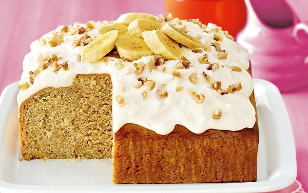 خطوات تجهيز كيكة الموز