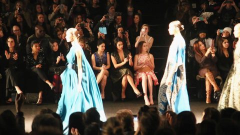 بالصور: عبايات وقفاطين فتانة لربيع 2019