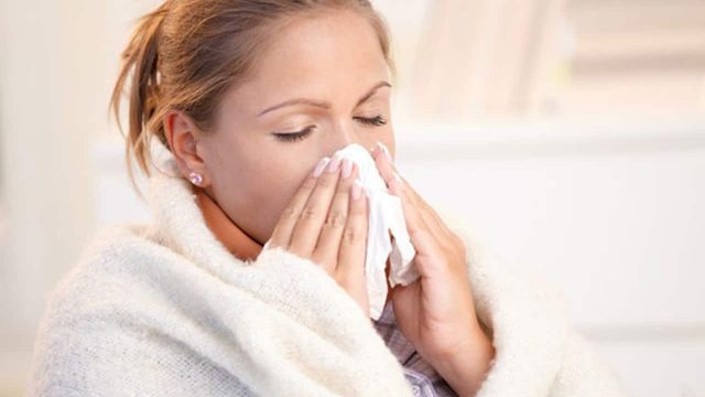كيف يمكن علاج الزكام بشكل سريع؟