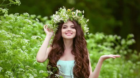 طرق تجهيز ماسك البروتيين لتنعيم الشعر التالف والمجعد