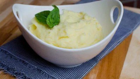 طريقة إعداد بطاطس مهروسة بالكريمة