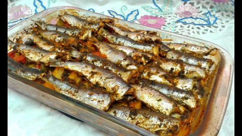 خطوات تجهيز صينية السردين بالبطاطس