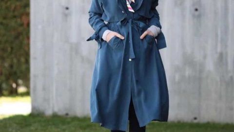 بالصور: أجمل طرق ارتداء البالطو الطويل للمحجبات