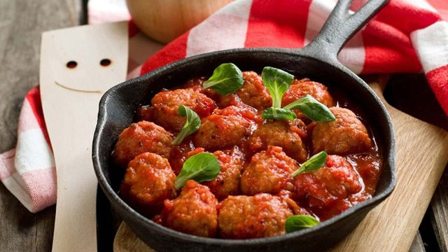 خطوات تجهيز كفتة داوود باشا