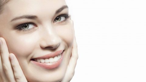 ماسكات مغربية للعناية بجمال بشرتك.. لاتفوتيها