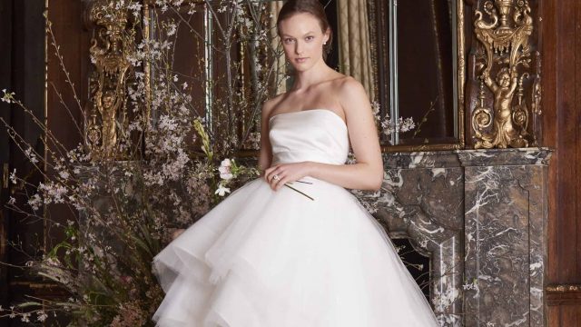 بالصور: فساتين زفاف مونيك لوييه لربيع 2019