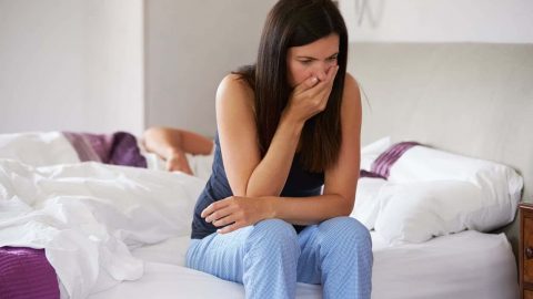 حلول طبيعية لمحاربة الاستفراغ