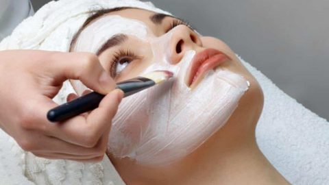 اكتشفي أضرار تشقير شعر الجسم