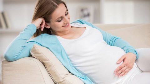 كيف تتخلص المرأة من الانتفاخ نتيجة الحمل الكاذب ؟