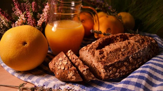 وصفات لإعداد الخبز الصحي المنخفض من الكربوهيدرات