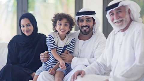 تعرفي إلى أسس بناء أسرة سعيدة