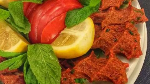 خطوات تحضير الكبة النية على الطريقة السورية