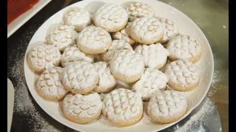 طريقة تجهيز كعك العيد على الطريقة المصرية