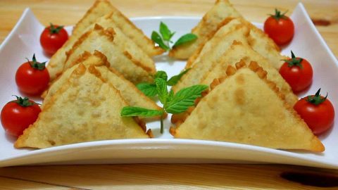 خطوات تجهيز السمبوسة بالسبانخ في شهر رمضان