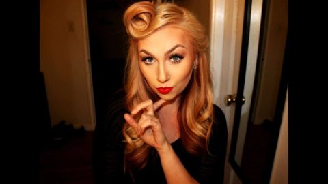 كيف تطبيقين المكياج الريترو الأحمر الجذاب للسهرات؟