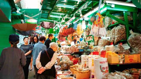 رحلة داخل السوق الصيني في دبي