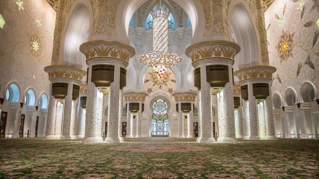 اماكن سياحية في ابوظبي لتجربة أكثر روعة وتميزا