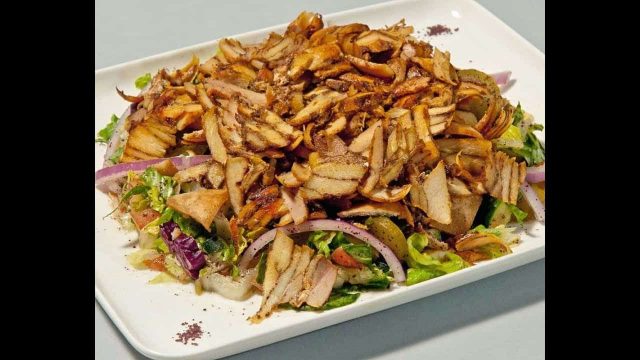 كيفية تجهيز شاورما الدجاج في الفرن