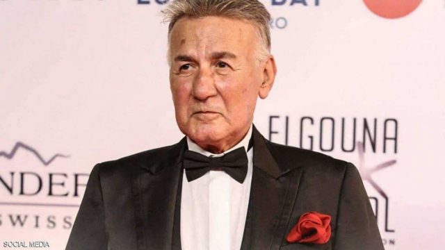 الفنان المصري عزت أبو عوف في حالة صحية حرجة!