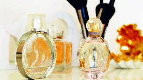 عطور صيفية ترغبها النساء بشكل دائم !