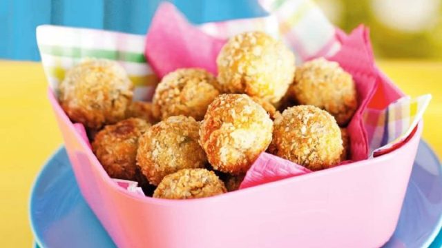 كيفية تجهيز كرات التونة بالبطاطس