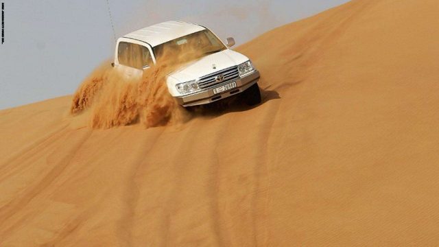 شركة المغامرات العربية لقضاء أمتع اﻷوقات في الصحراء