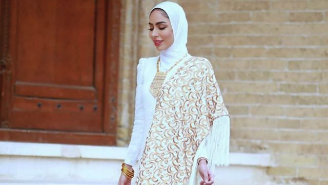 إطلالات فاخرة للمحجبات في السهرات المسائية