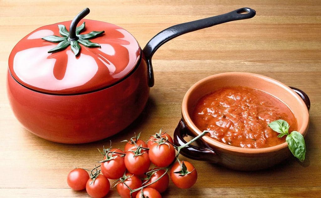 طريقة تجهيز صلصة الطماطم مجلة سيدات الامارات