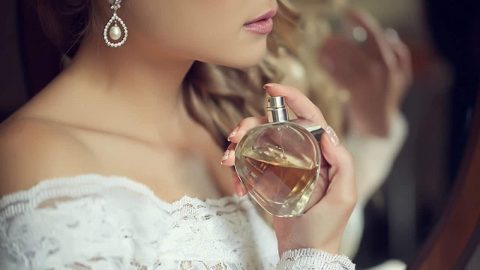 عطور نسائية فخمة .. لاتترددي في اقتنائها