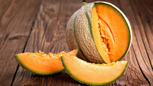 وصفات البطيخ الأصفر الصحية والمنعشة
