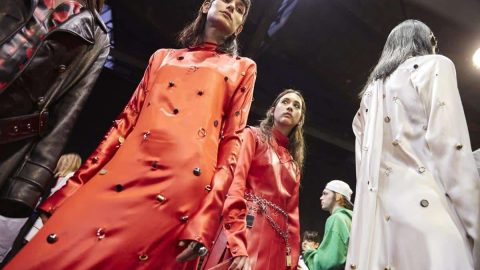 أجمل فساتين السهرة من عروض أزياء ريزورت 2020