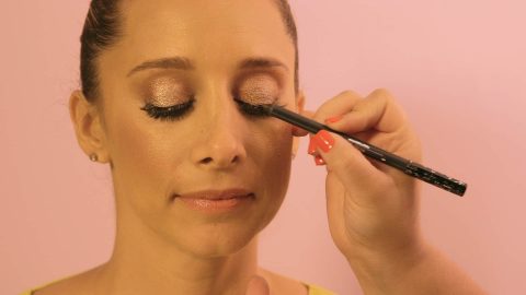 نصائح مكياج للعيون الواسعة .. اكتشفيها