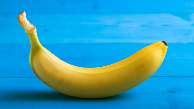 إليك فوائد تناول الموز على الريق