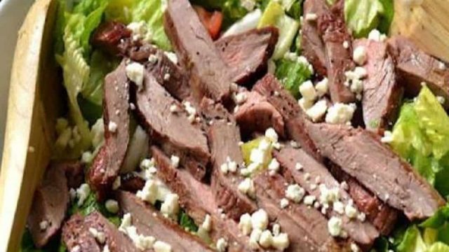 خطوات تجهيز سلطة الستيك بالمغربية