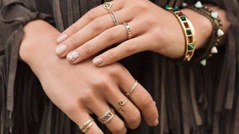 بالصور: أشكال أظافر تناسب الأصابع الطويلة