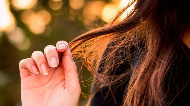 وصفة جوز الهند والجزر لتعزيز نمو الشعر