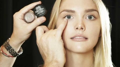 اكتشفي أساسيات استخدام الهايلايتر السائل