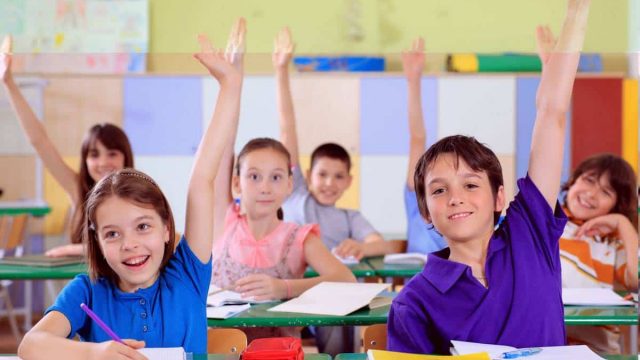 نصائح تربوية للتعامل مع الطفل في سنته المدرسية الأولى