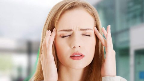 كيف تتغلبين على صداع الريجيم؟