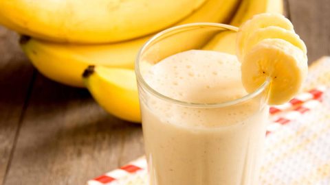 طرق تجهيز سموثي الموز بالإجاص