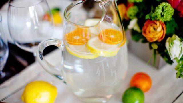 علاج الفواكه والأعشاب للمساعدة على وقف التدخين