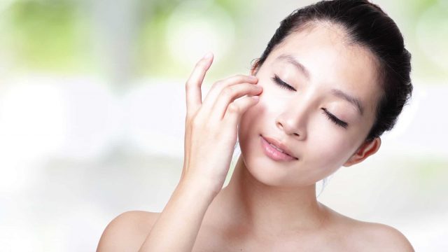 نصائح لحماية البشرة من تأثير التلوث البيئي