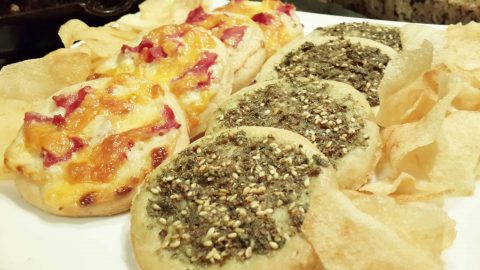 كيفية تجهيز عجينة المناقيش