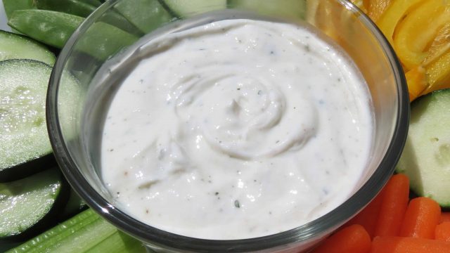 خطوات تجهيز صلصة الرانش