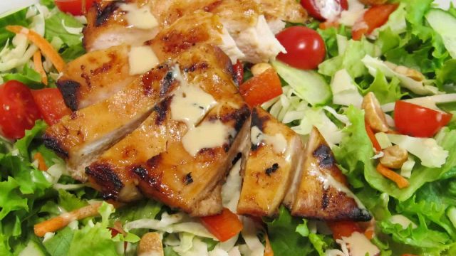 وصفة سلطة الدجاج والملفوف